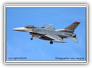 F-16C USAF 88-0520 AZ_1